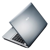NOTEBOOK ASUS U30SD-RX001 i3-2310M GeForce GT520M 1GB 4GB 500 GB